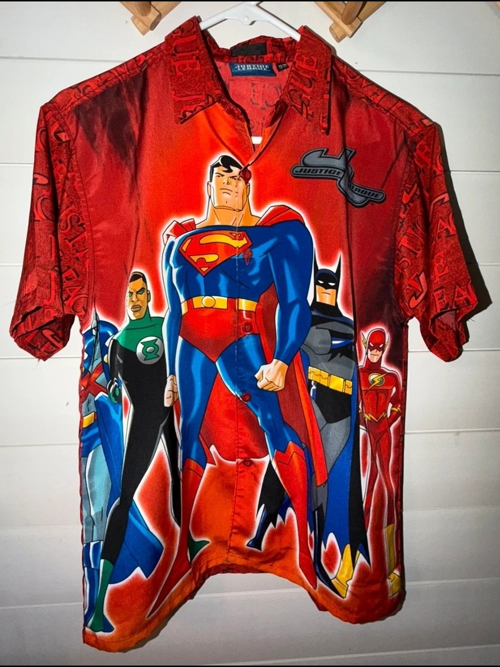 JUSTICE LEAGUE All Over Print Shirt (M 12/13) Superman Batman Flash Boys